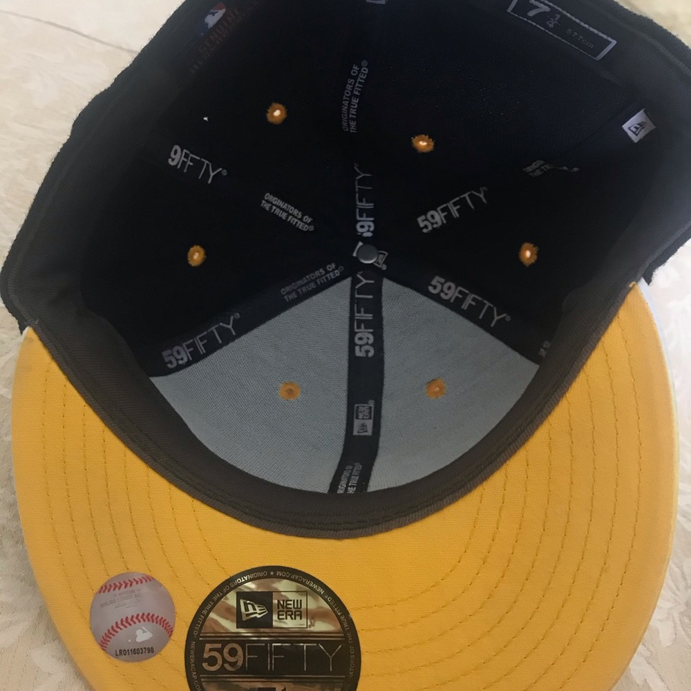 Baseball Cap - Picture 3 of 4